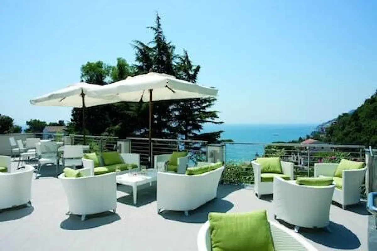 Relais Paradiso – Affordable hotel in Vietri sul Mare