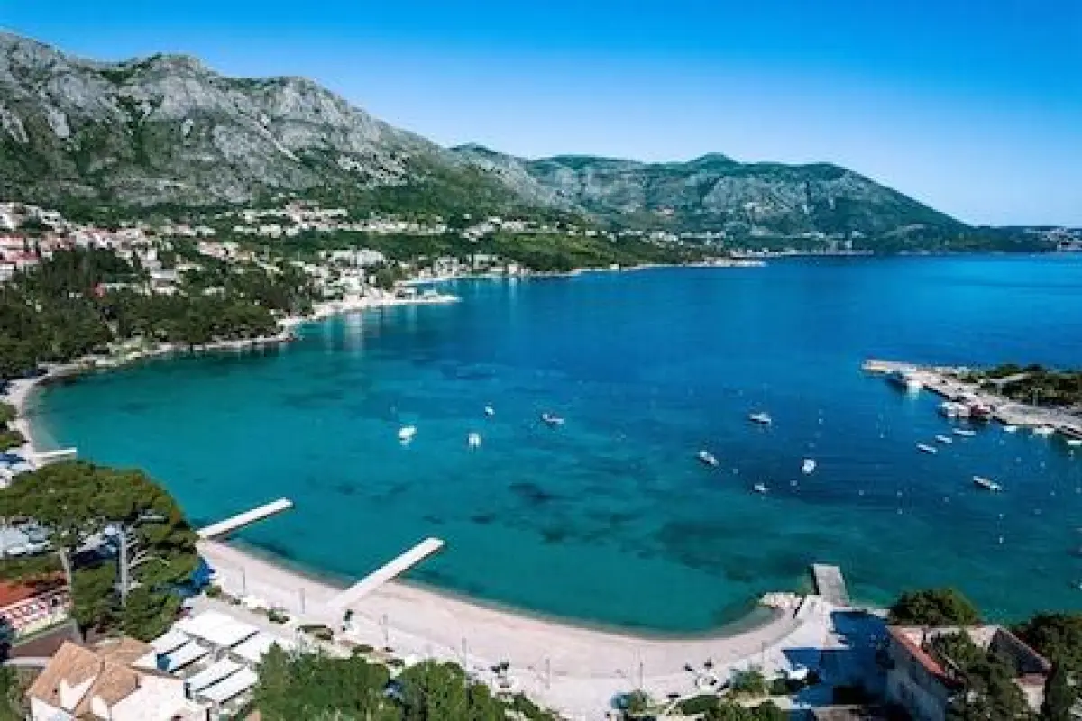 Maistra Select Srebreno Premium Apartments  – Affordable hotel in Zupa dubrovacka