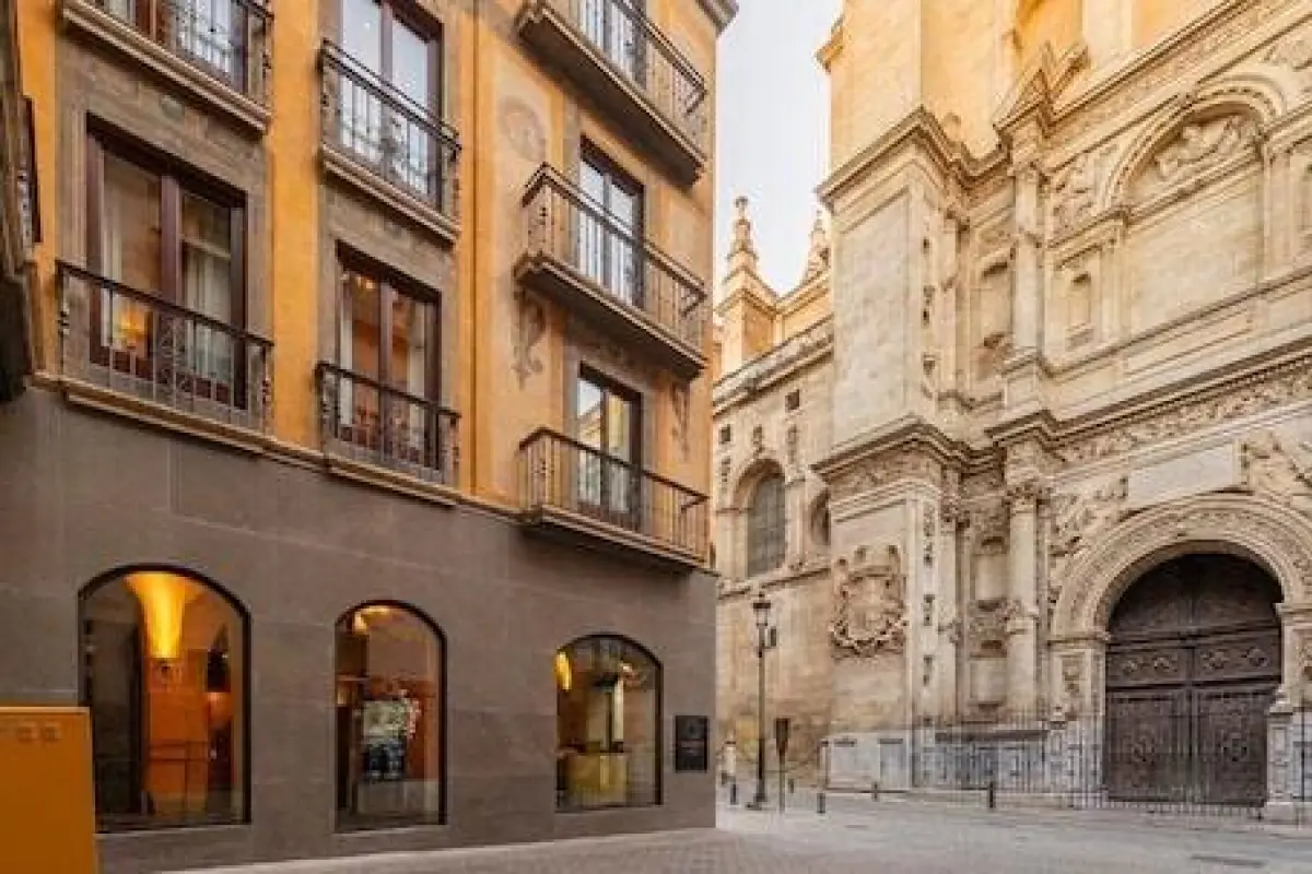 Áurea Catedral by Eurostars Hotel Company – Affordable hotel in Granada