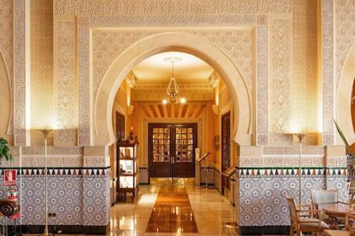 Alhambra Palace Hotel – Affordable hotel in Granada