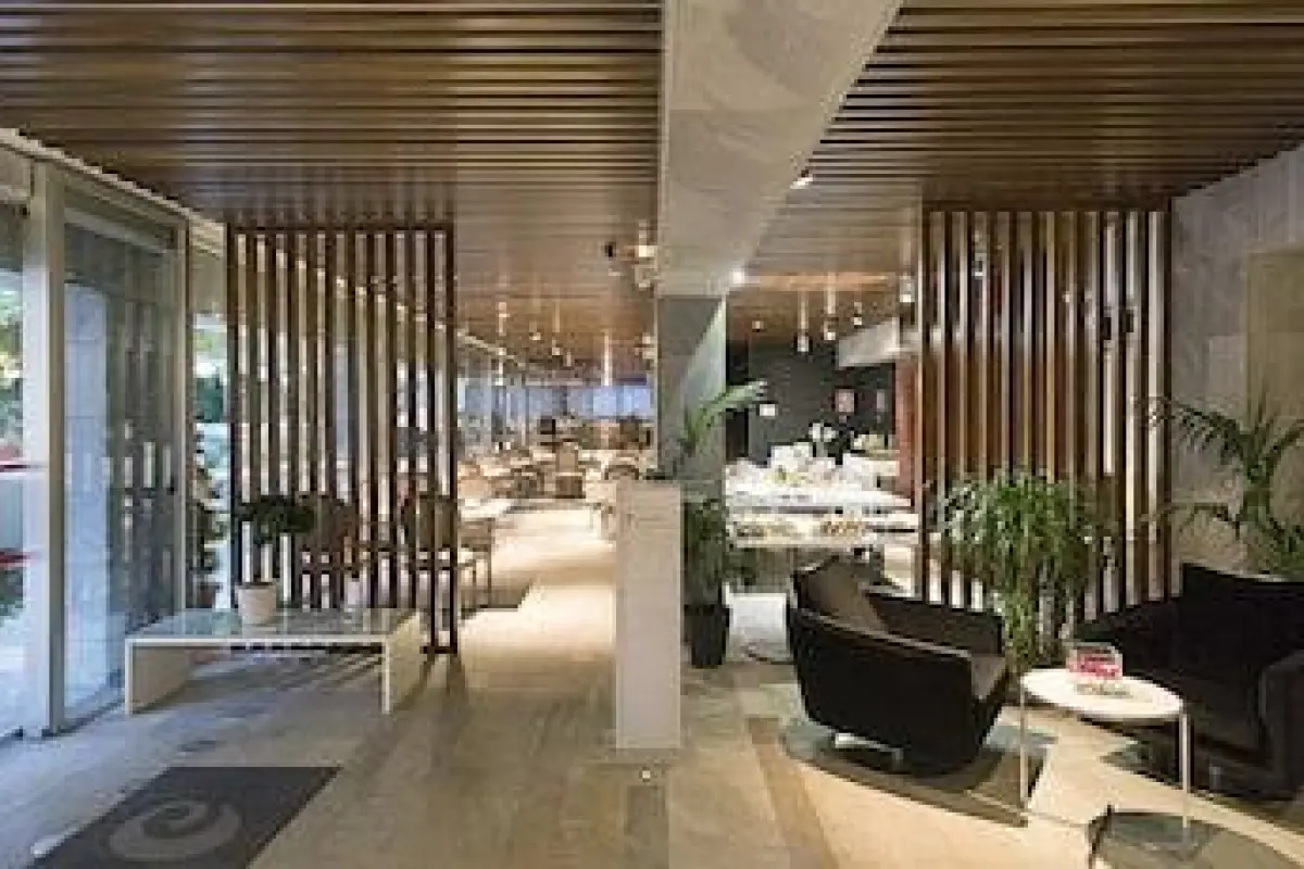 Hospes Palacio de los Patos, a Member of Design Hotels – Affordable hotel in Granada