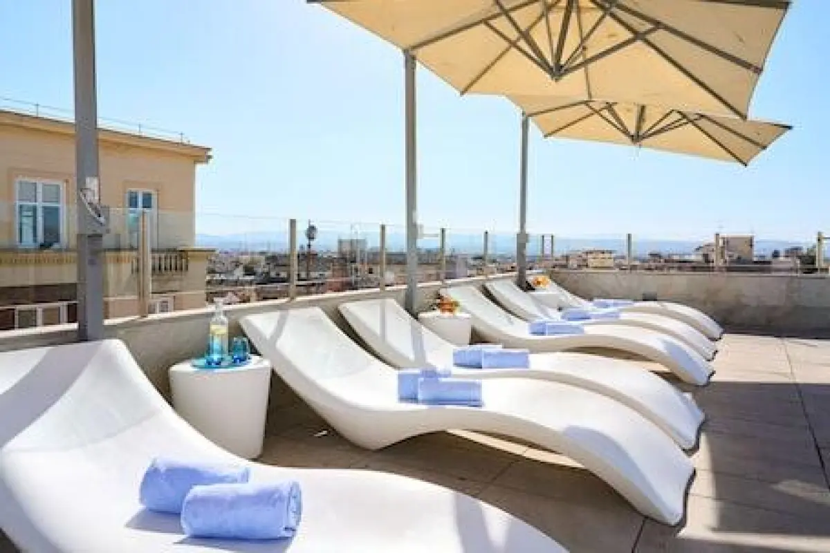  Hotel Macià Granada Five Senses Rooms & Suites – Affordable hotel in Granada