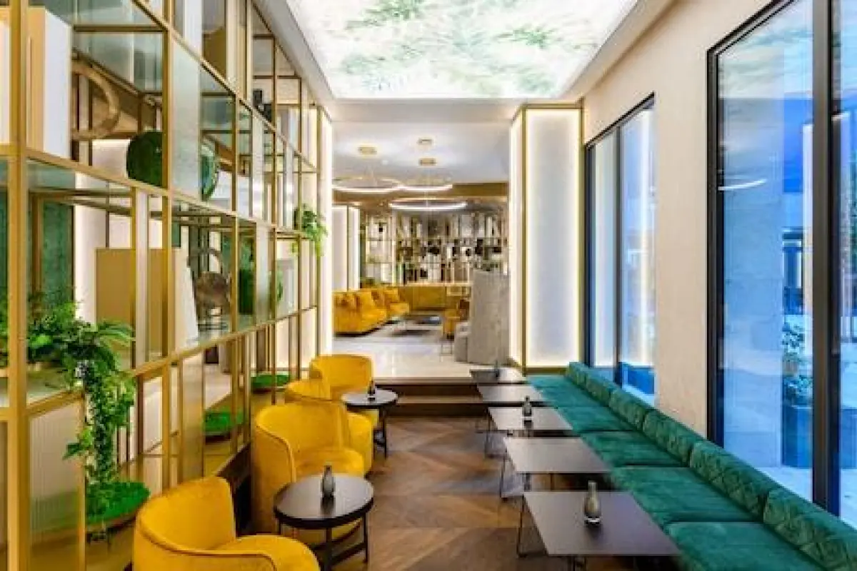 Emerald Downtown Suites – Affordable hotel in Budapest