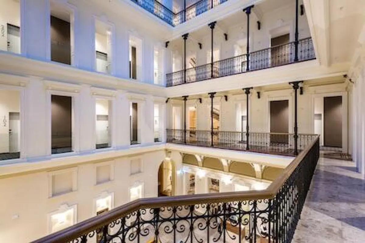 Hotel Moments Budapest – Affordable hotel in Budapest