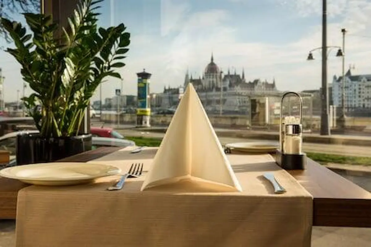 Boutique Hotel Victoria Budapest – Affordable hotel in Budapest