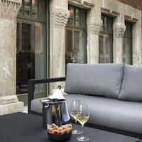 Kozmo Hotel Suites & Spa - Small Luxury Hotels of the World – Affordable hotel in Budapest