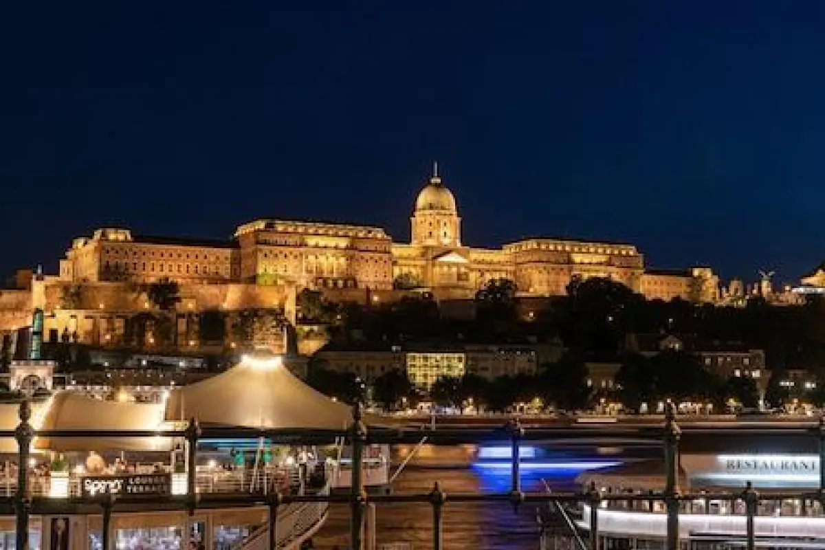 InterContinental Budapest by IHG – Affordable hotel in Budapest