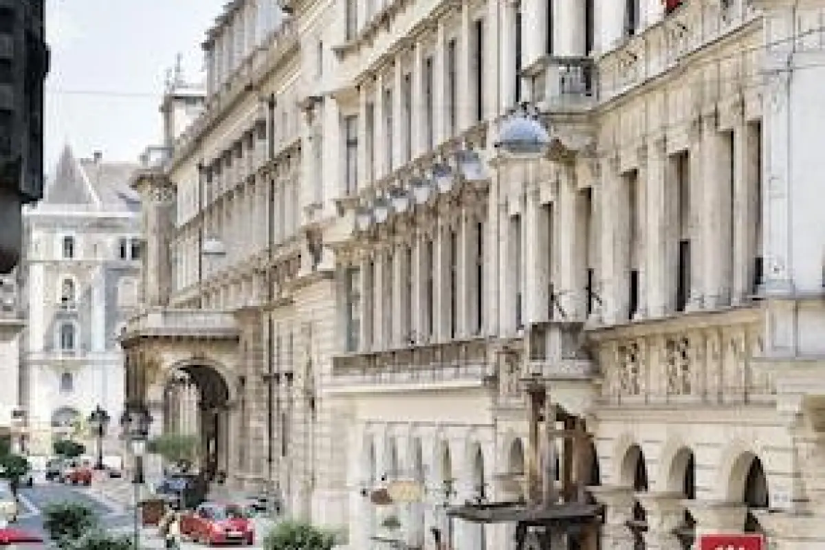 Opera Garden Hotel & Apartments – Affordable hotel in Budapest