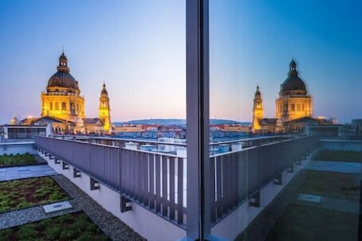 12 Revay Hotel – Affordable hotel in Budapest