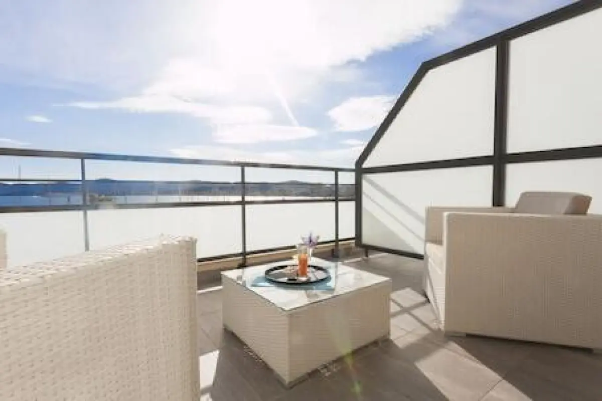 Hotel Baptistin – Affordable hotel in Le Lavandou