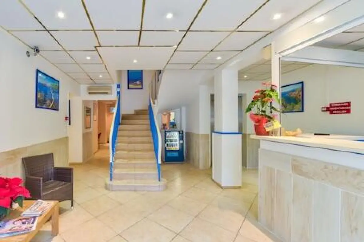 Provençal Hotel – Affordable hotel in Saint-Raphael