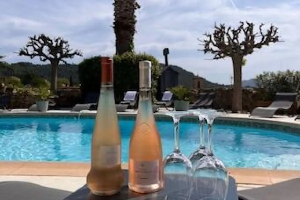 Le Chateau d'Argens – Affordable hotel in Les Arcs-sur-Argens