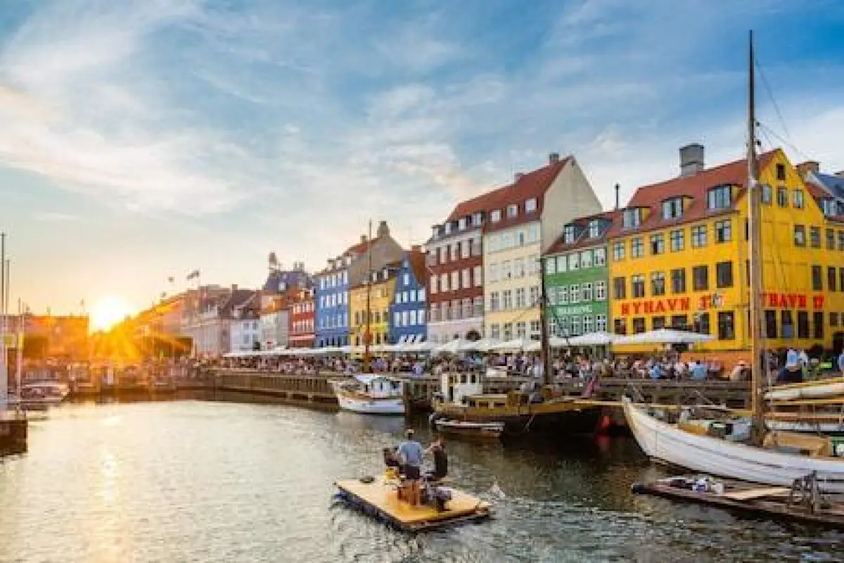 citizenM Copenhagen Radhuspladsen – Affordable hotel in Copenhagen