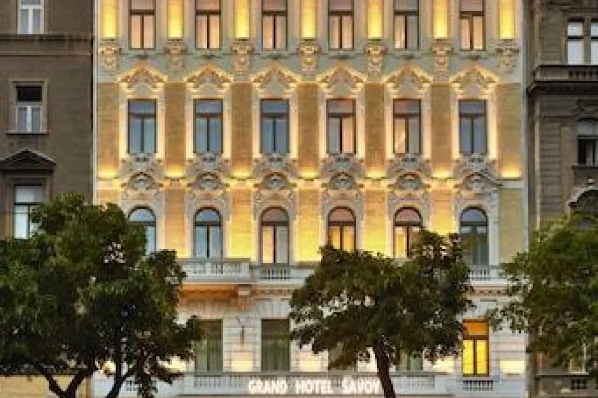 EST Grand Hotel Savoy – Affordable hotel in Budapest