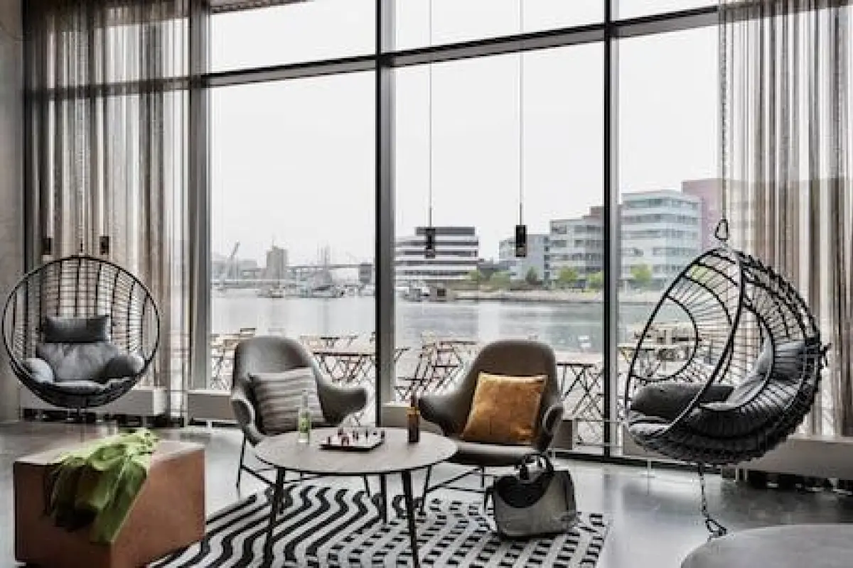 Moxy Bergen – Affordable hotel in Bergen