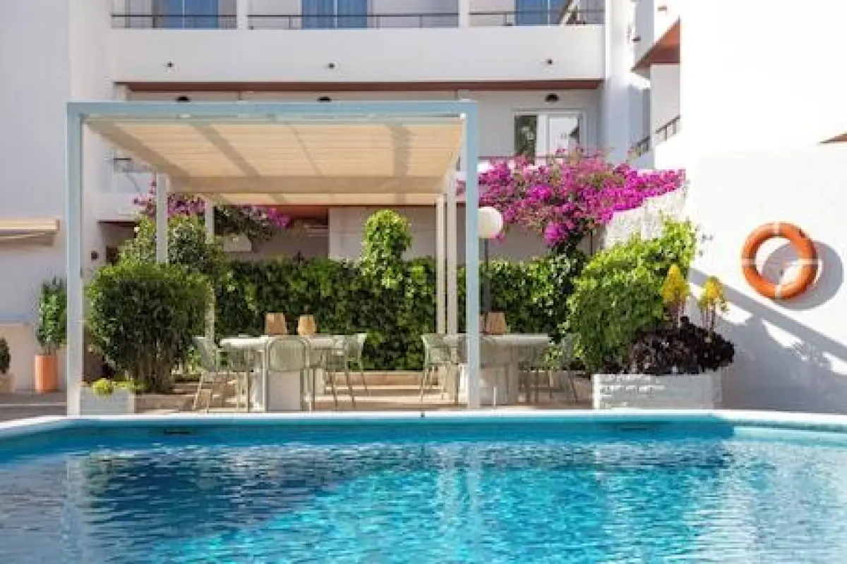 Casual Bahía Ibiza Hotel by Casual Hoteles – Affordable hotel in Sant Josep de sa Talaia