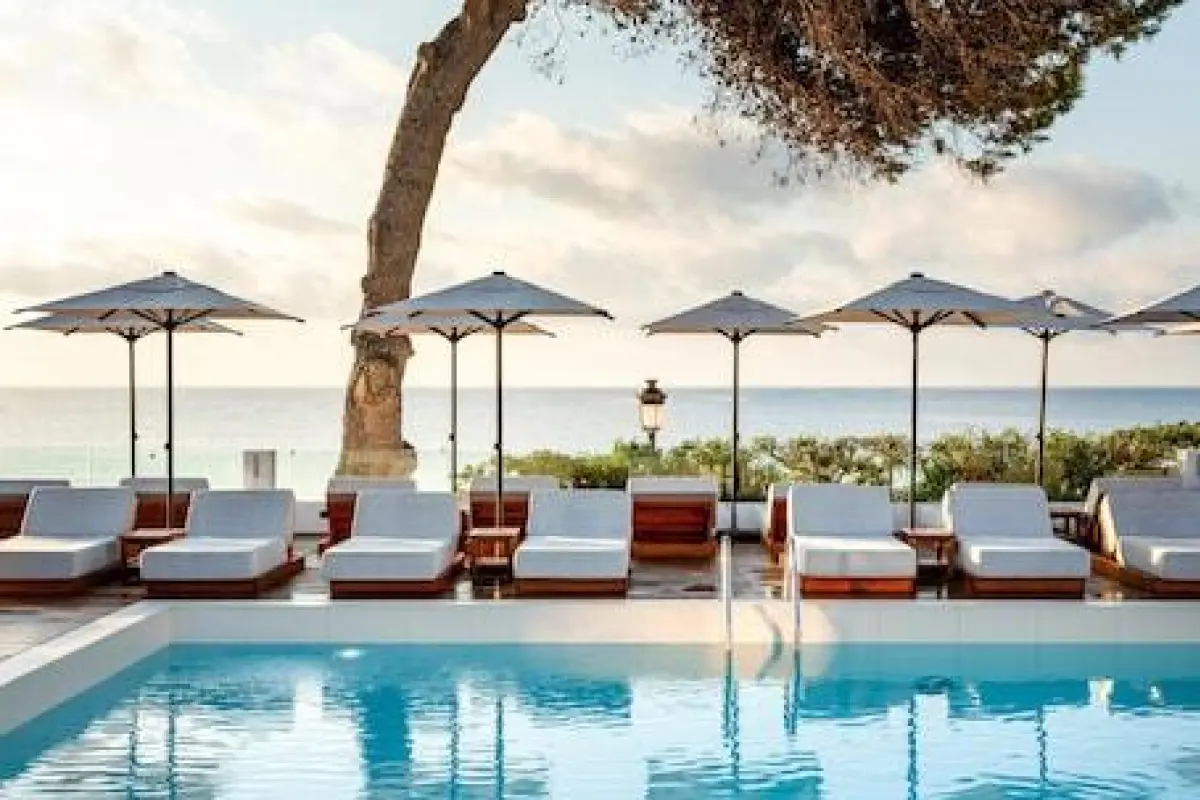 Hotel Riomar Ibiza, A Tribute Portfolio Hotel – Affordable hotel in Santa Eulalia del Rio