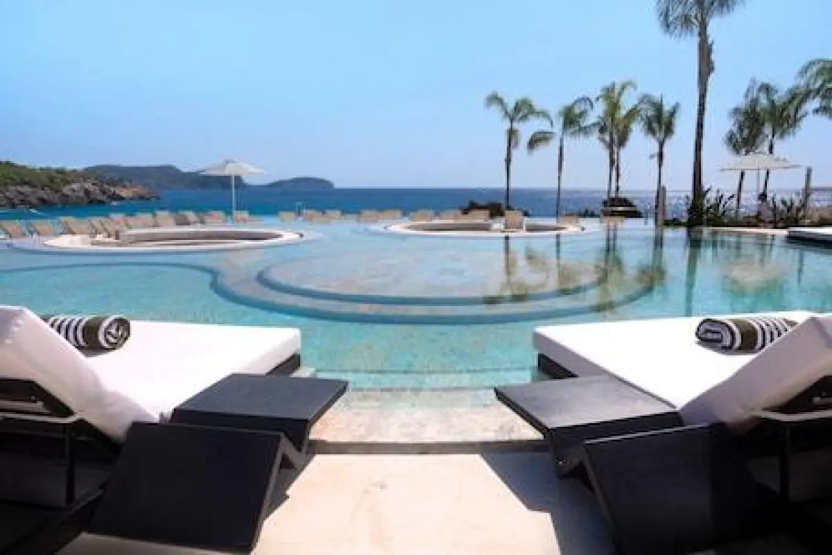 BLESS Ibiza Cala Nova - The Leading Hotels of the World – Affordable hotel in Santa Eulalia del Rio