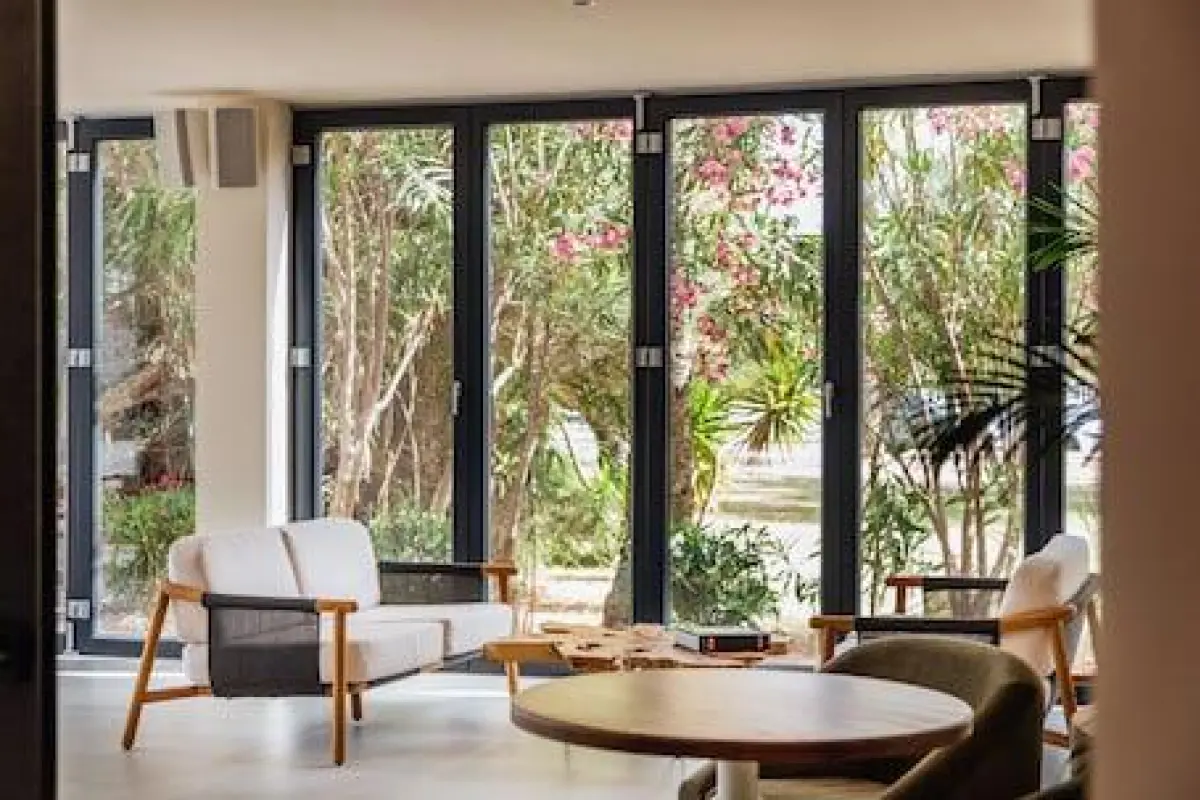 Pacha Hotel – Affordable hotel in Ibiza Town