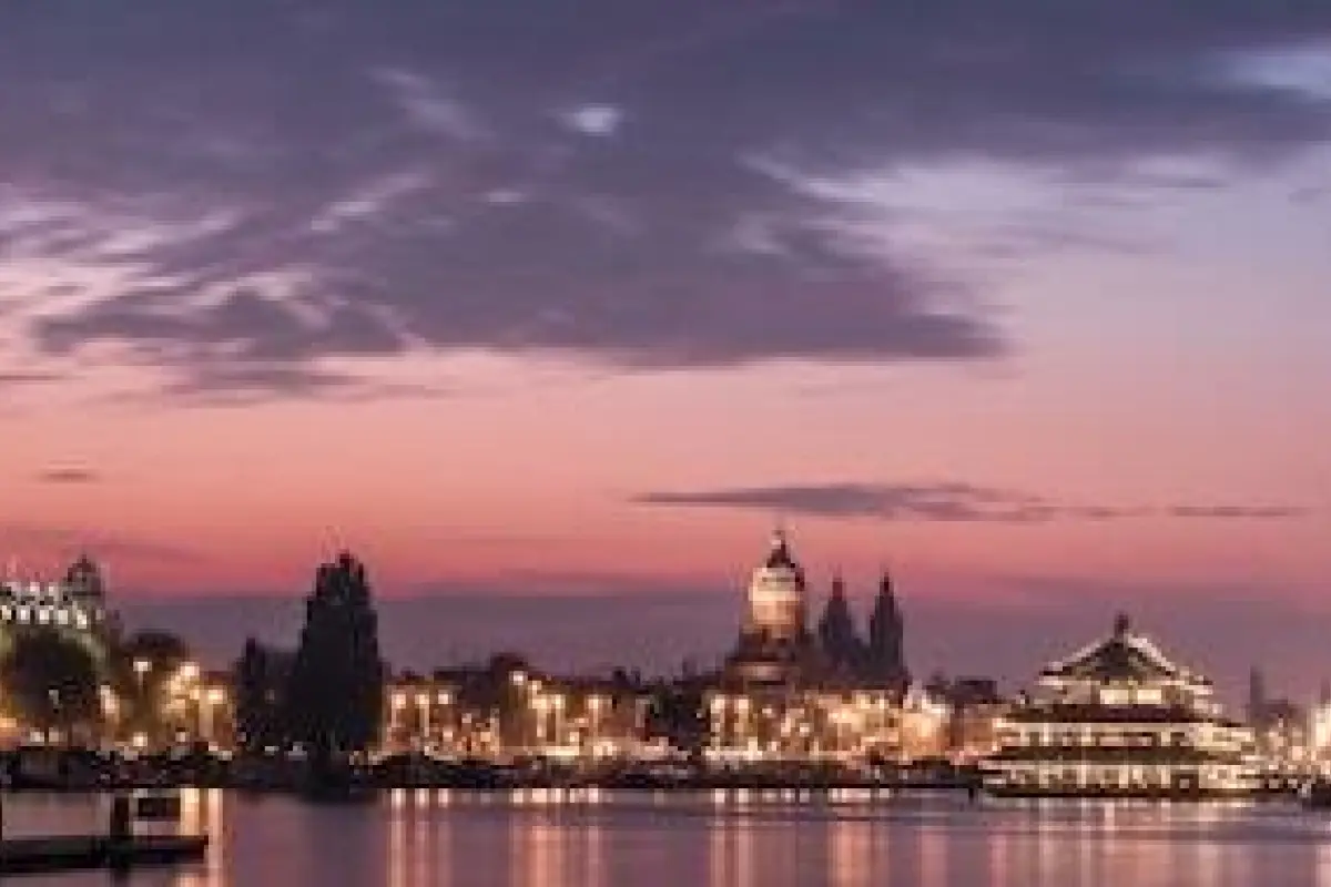 The Hendrick's Hotel – Affordable hotel in Amsterdam