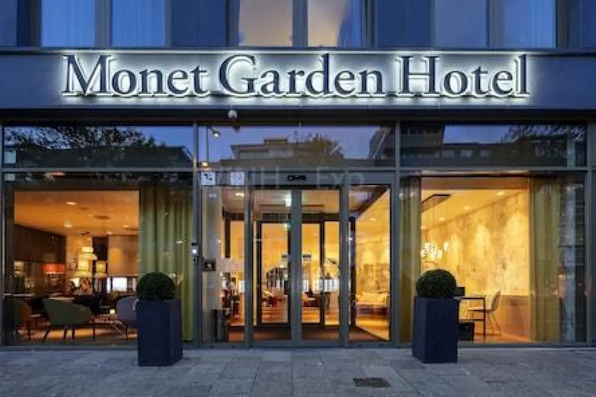 Monet Garden Hotel Amsterdam – Affordable hotel in Amsterdam