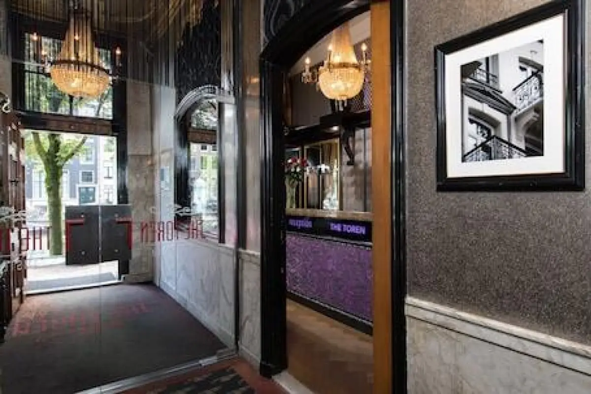 The Pavilions Amsterdam, The Toren – Affordable hotel in Amsterdam