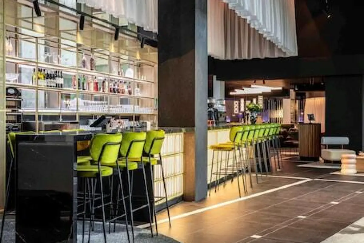 Mercure Amsterdam North Station  – Affordable hotel in Amsterdam