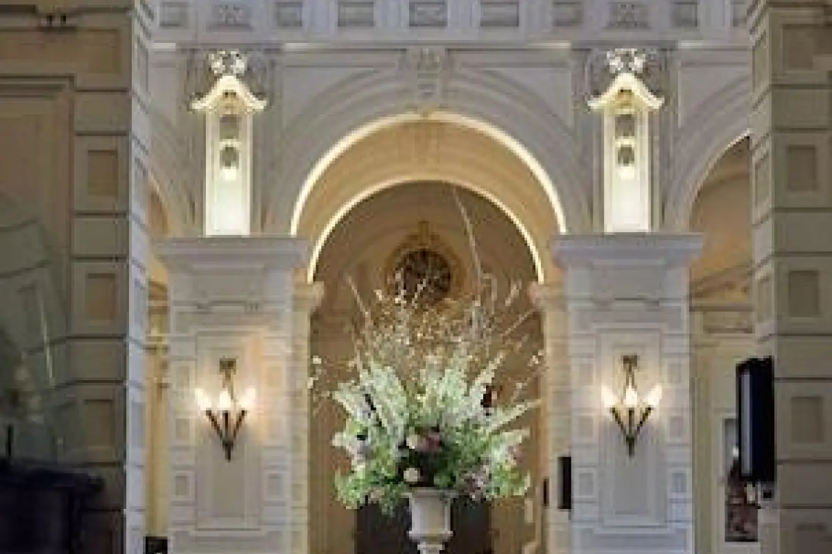 InterContinental Amstel Amsterdam by IHG – Affordable hotel in Amsterdam