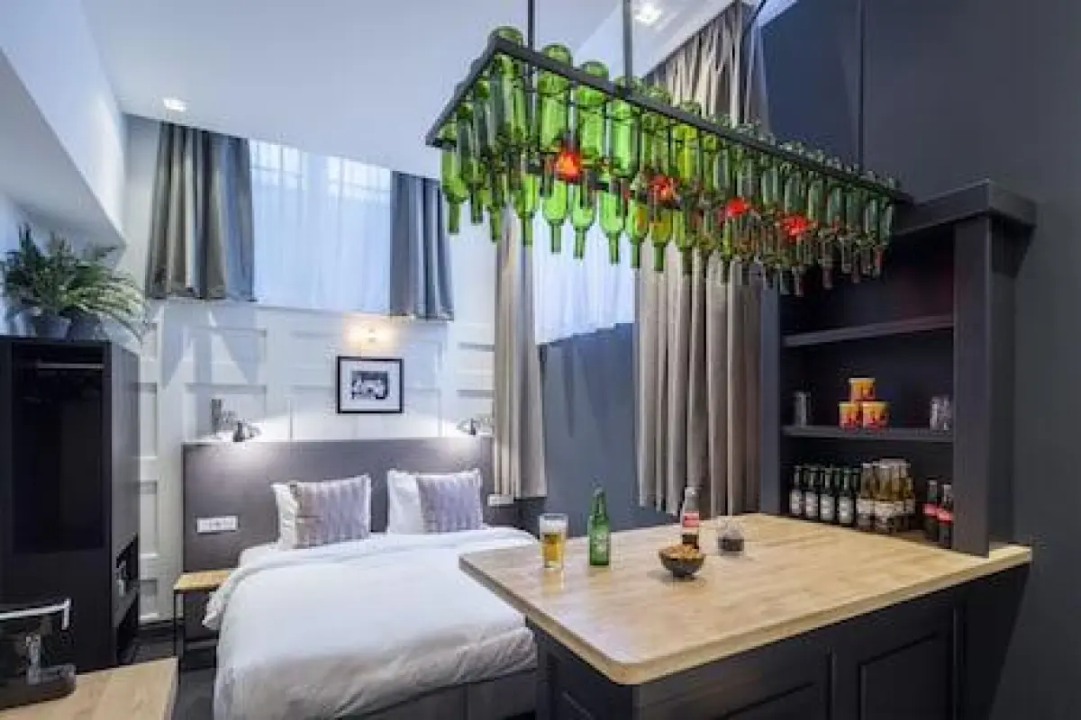 The Highland House – Affordable hotel in Amsterdam