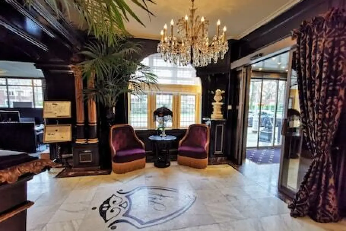 Apollofirst Boutique Hotel – Affordable hotel in Amsterdam