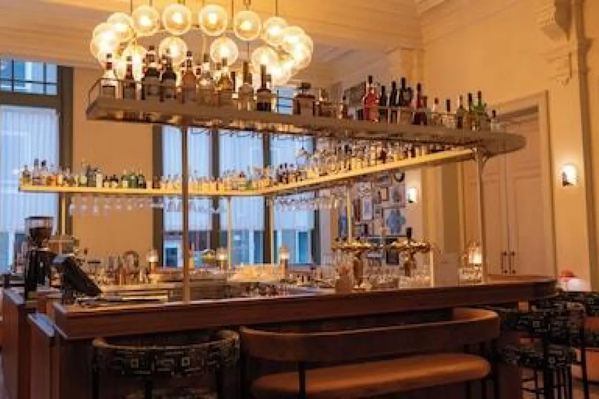 Hotel Mercier – Affordable hotel in Amsterdam