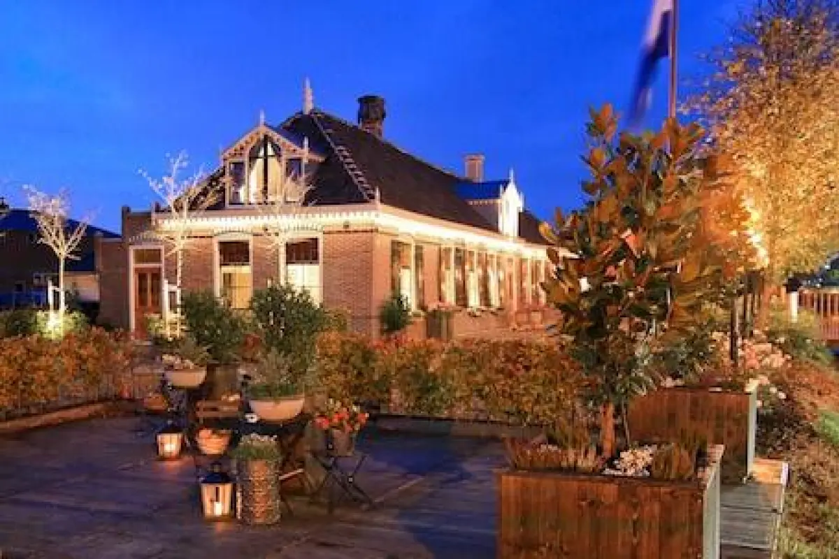 Hotel Suites Wilma J – Affordable hotel in Vinkeveen
