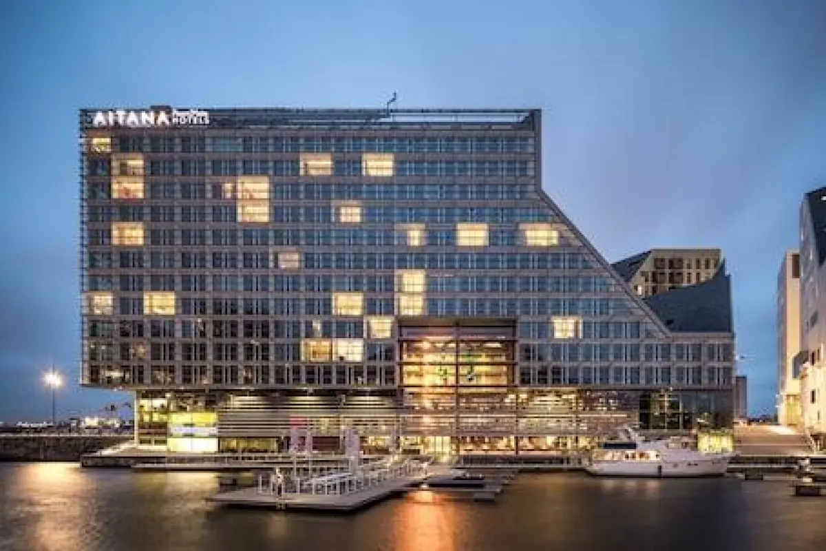 Room Mate Aitana, Amsterdam – Affordable hotel in Amsterdam