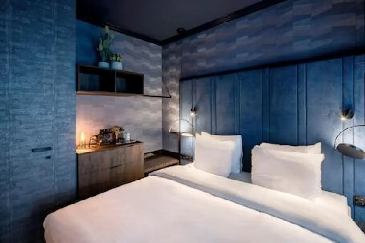 The Highlander – Affordable hotel in Amsterdam