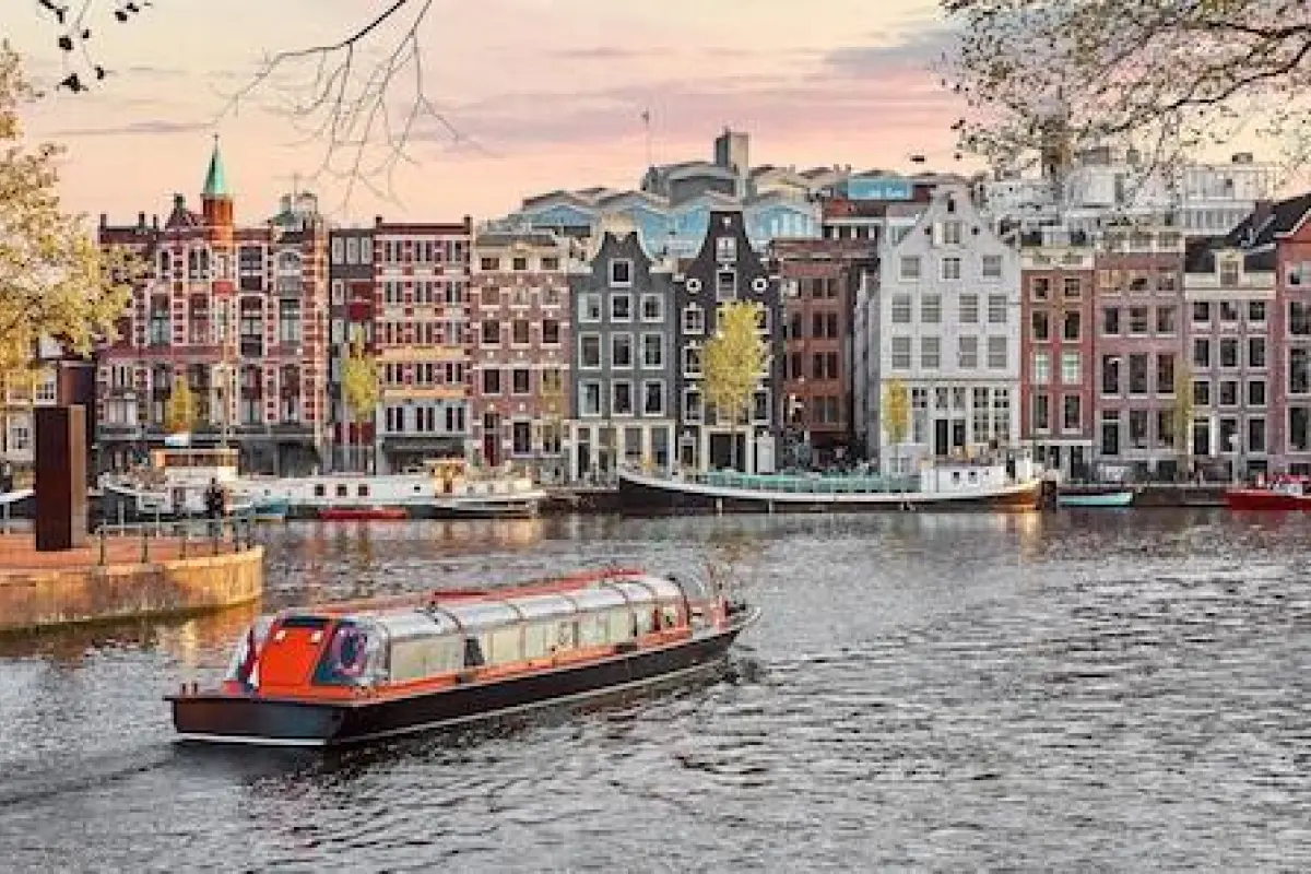 Eden Hotel Amsterdam – Affordable hotel in Amsterdam