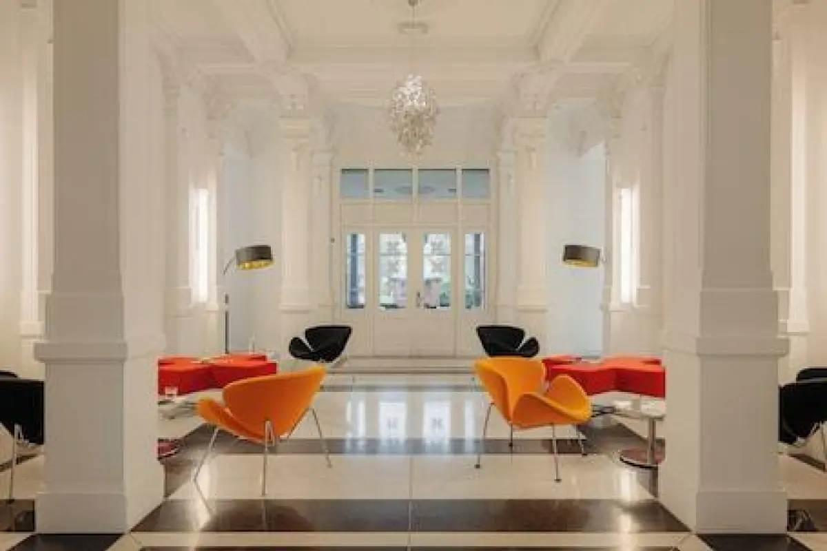 The Manor Amsterdam – Affordable hotel in Amsterdam