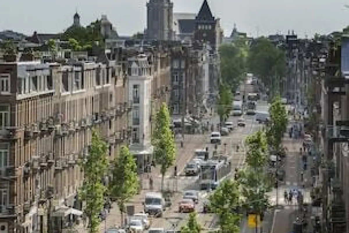 Hotel Larende – Affordable hotel in Amsterdam