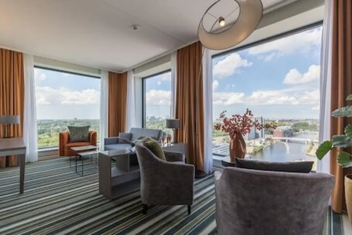 Leonardo Royal Hotel Amsterdam – Affordable hotel in Amsterdam