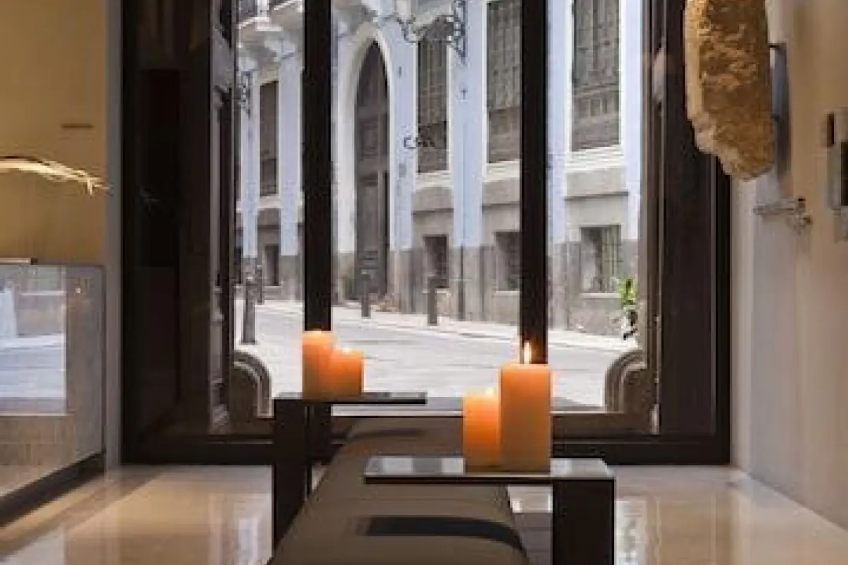 Caro Hotel – Affordable hotel in Valencia