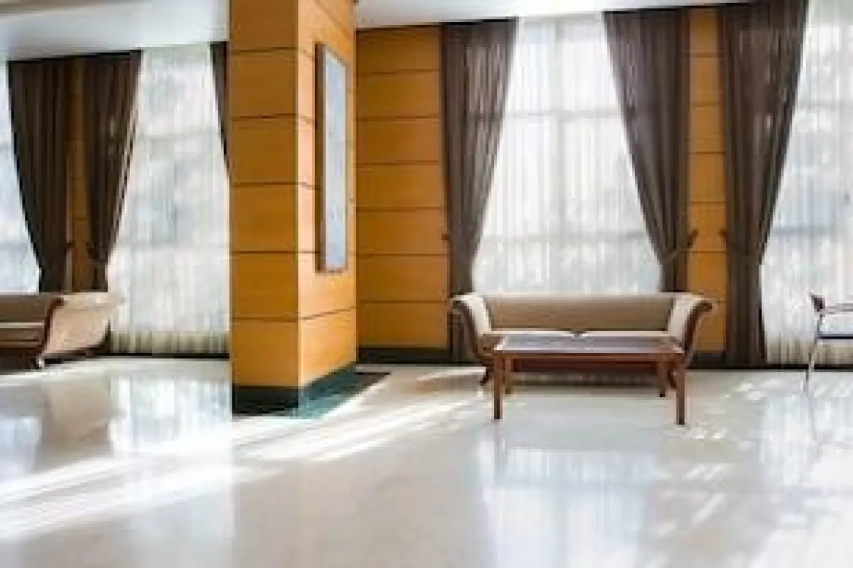 NH Valencia Center – Affordable hotel in Valencia