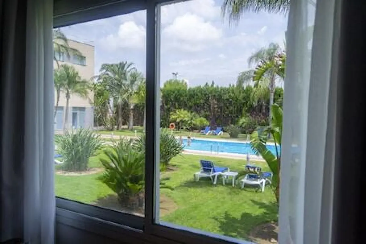 Ramada by Wyndham Valencia Almussafes – Affordable hotel in Almussafes