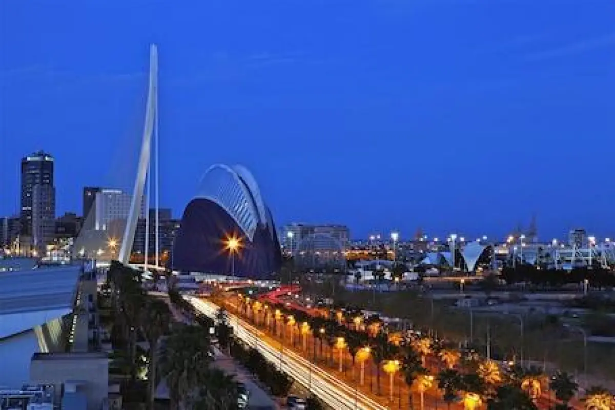 Holiday Inn Express Valencia Ciudad de las Ciencias by IHG – Affordable hotel in Valencia