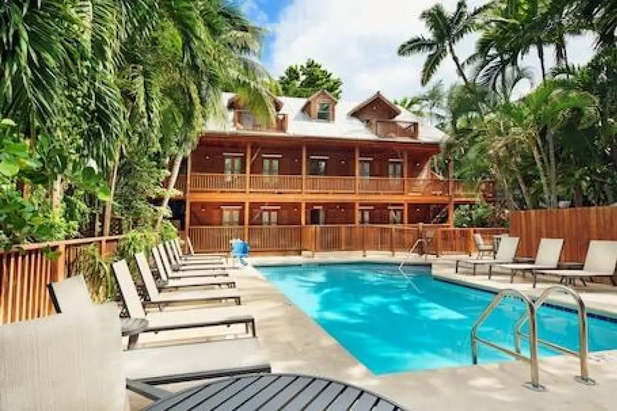 Island City House Hotel – Affordable hotel in Key West