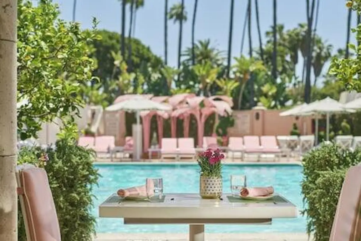 The Beverly Hills Hotel – Affordable hotel in Beverly Hills