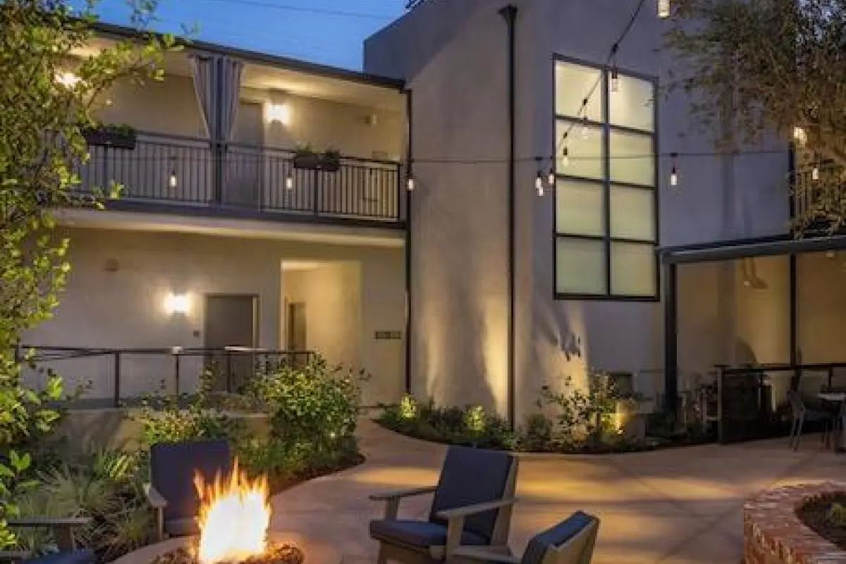 Olivia Hotel – Affordable hotel in Los Angeles