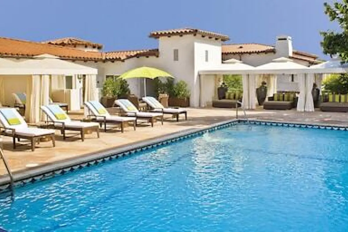 Sunset Marquis – Affordable hotel in West Hollywood