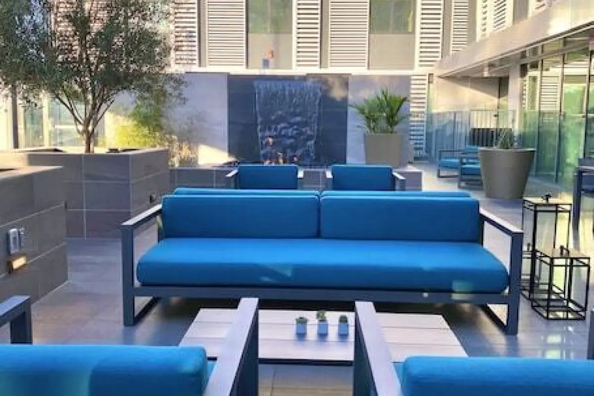Hotel Mariposa Los Angeles – Affordable hotel in Valley Village