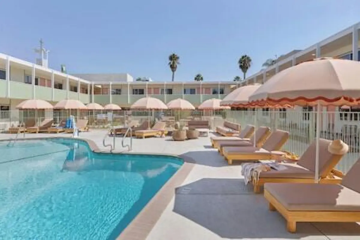 City Center Hotel by Kasa – Affordable hotel in Long Beach