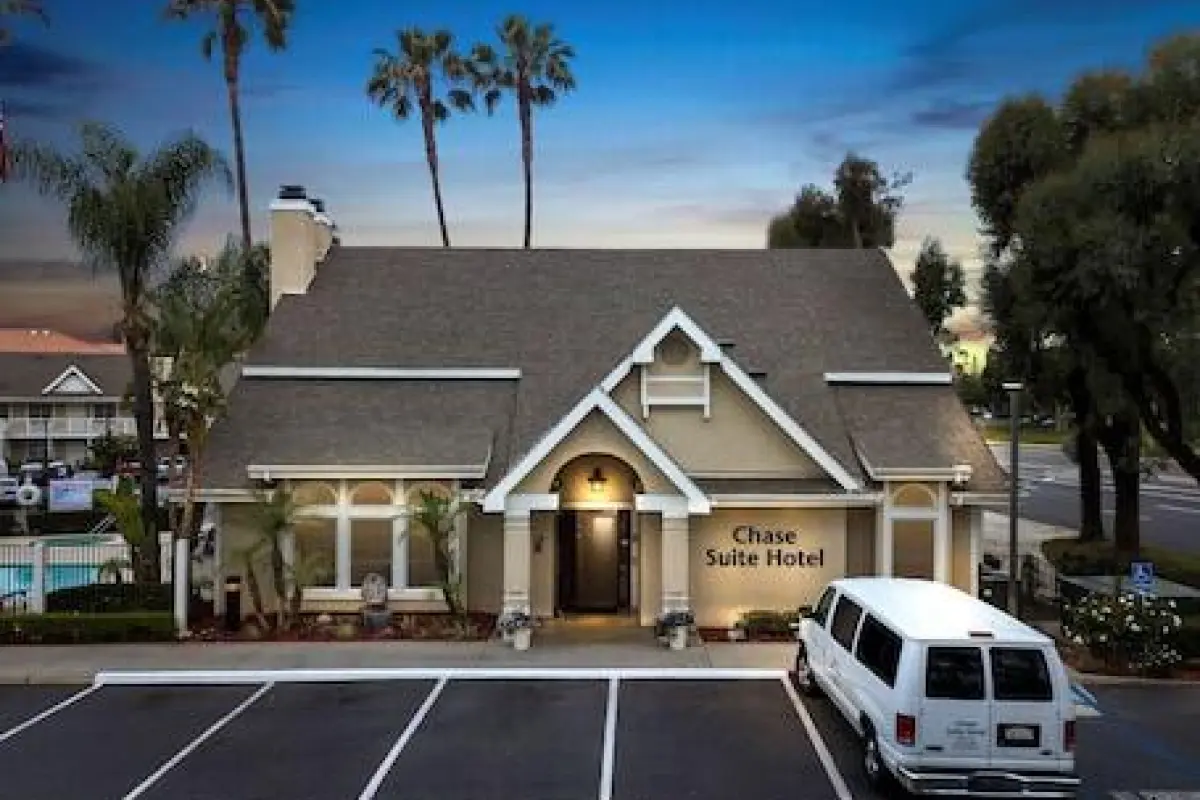 Chase Suites Hotel Brea-Fullerton – Affordable hotel in Brea