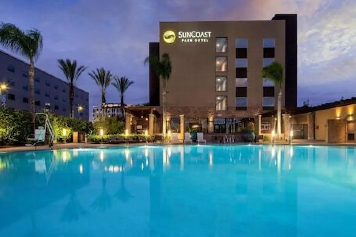 SunCoast Park Hotel Anaheim Resort, Tapestry by Hilton – Affordable hotel in Anaheim